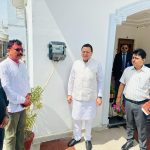 मुख्यमंत्री पुष्कर सिंह धामी के खटीमा स्थित निजी आवास में लगाया गया स्मार्ट मीटर