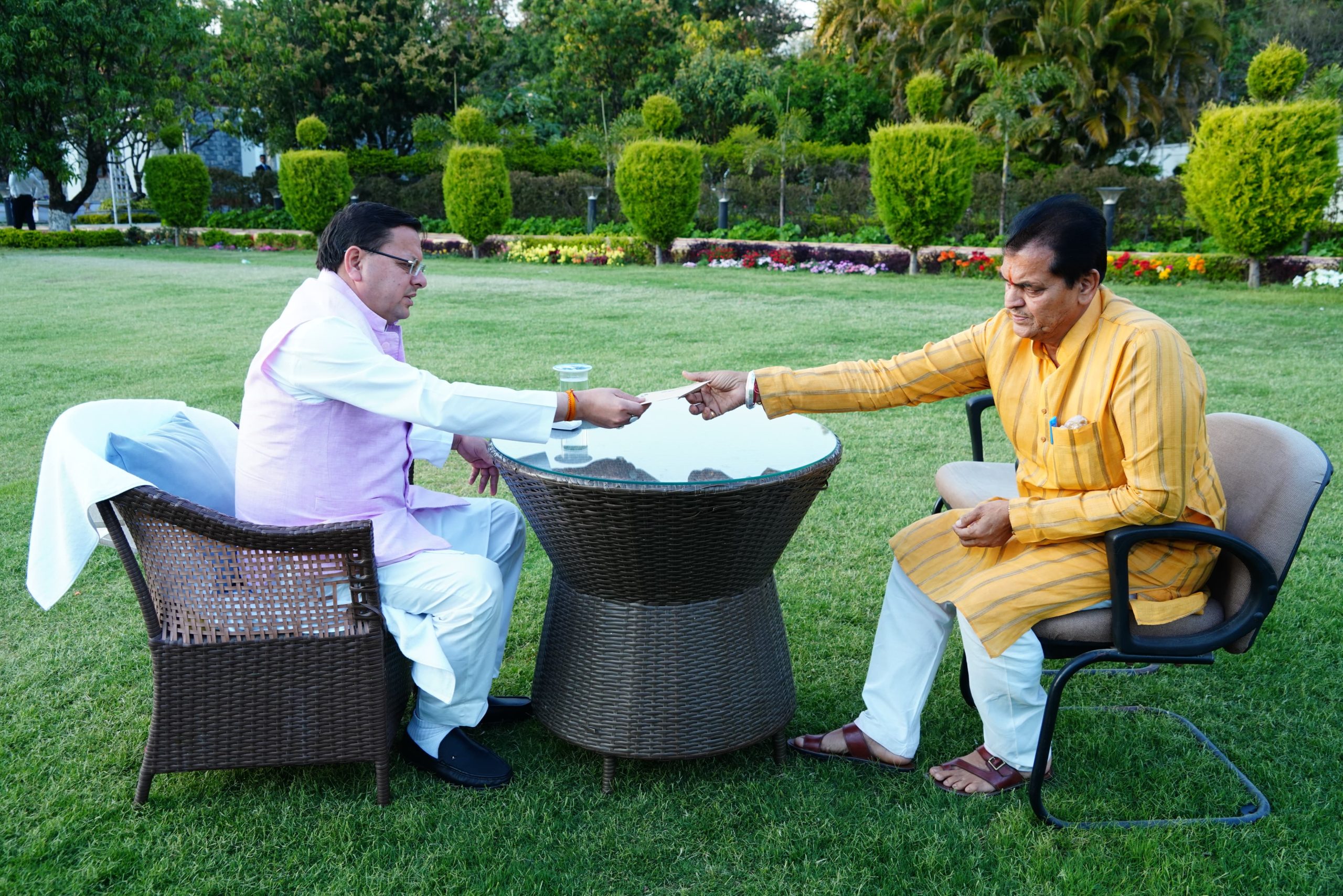 राजभवन से मंत्री प्रेमचंद अग्रवाल का इस्तीफा हुआ मंजूर, सीएम धामी को सौंपा था इस्तीफा