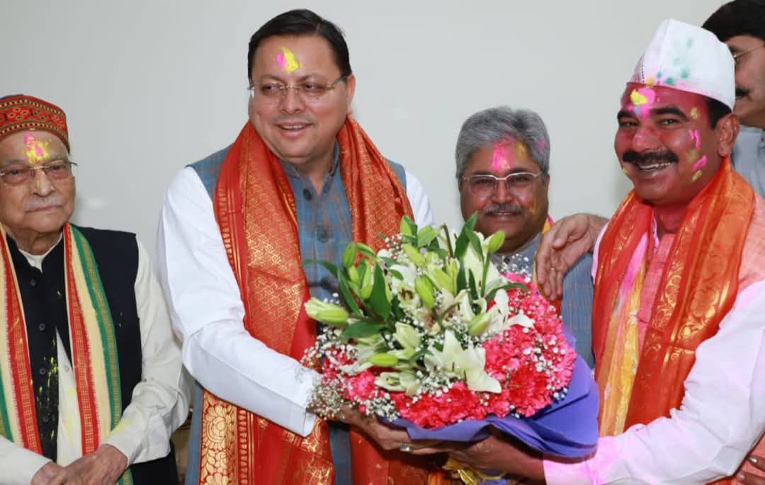 मुख्यमंत्री पुष्कर सिंह धामी आज नई दिल्ली में आयोजित पारंपरिक होली मिलन समारोह में किया प्रतिभाग