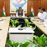 मुख्य सचिव आनन्द बर्द्धन ने विभिन्न विषयों पर शहरी विकास एवं सिंचाई विभाग के साथ की बैठक