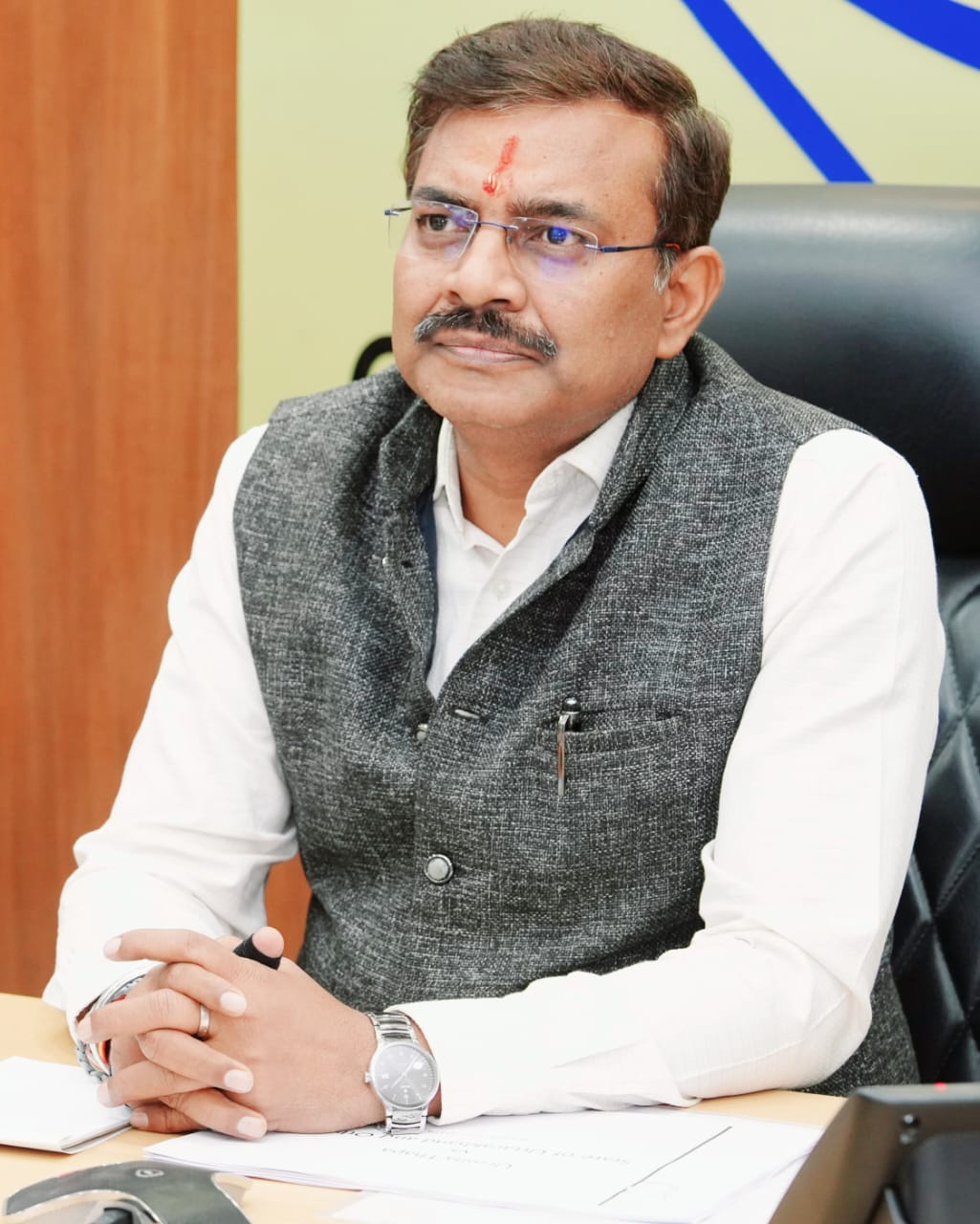 मुख्य सचिव आनन्द बर्द्धन ने&hellip;