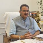 ग्राम्य विकास मंत्री गणेश जोशी ने कैंप कार्यालय में प्रधानमंत्री ग्राम सड़क योजना के विभागीय अधिकारियों की ली बैठक, दिए निर्देश