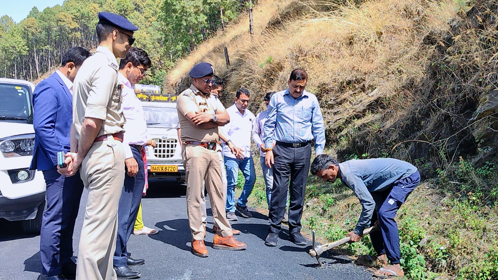 सकुशल चारधाम यात्रा के लिए सभी विभागों को मिलकर कार्य करना है- गढ़वाल आयुक्त