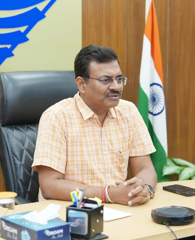 मुख्य सचिव ने लिया जिलाधिकारियों से चारधाम यात्रा की तैयारियों का जायजा