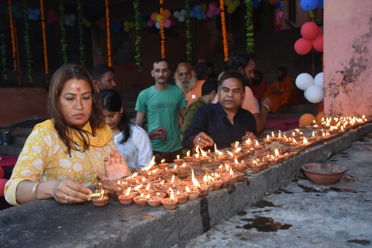 ऑपरेशन सिंदूर की कामयाबी के लिए गंगा पूजा