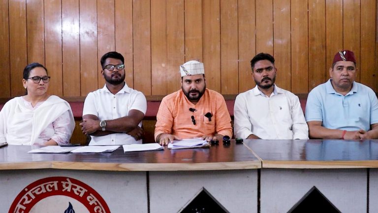 बॉबी पंवार ने शंभू पासवान के जाति प्रमाण पत्र की जांच रिपोर्ट पर उठाए सवाल