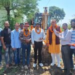 डोईवाला नगर पालिका अध्यक्ष ने वार्ड नंबर-2 में सड़क का किया शिलान्यास