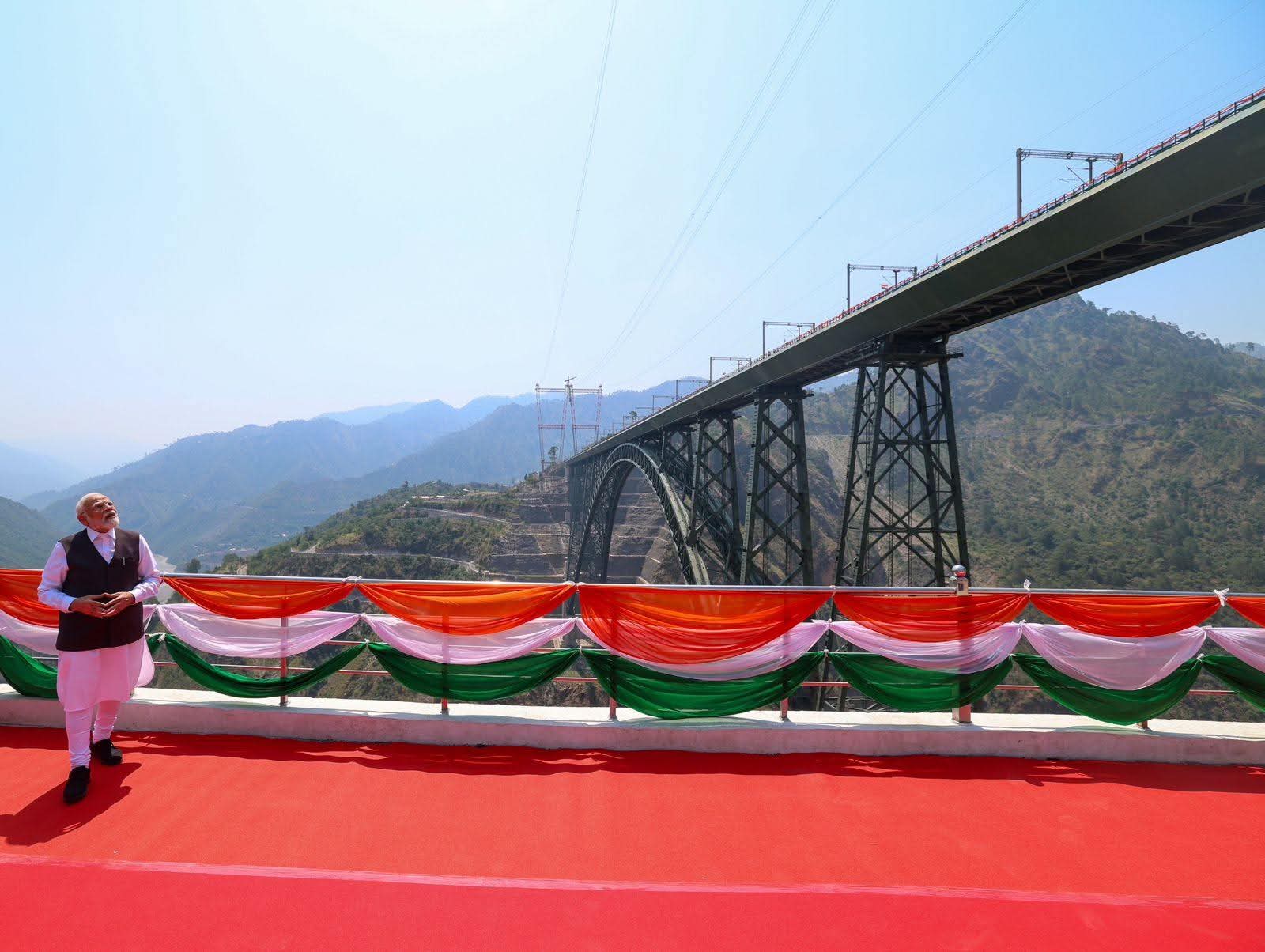 प्रधानमंत्री नरेन्द्र मोदी ने दुनिया&hellip;