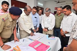 मुख्य निर्वाचन अधिकारी ने हरिद्वार वेयरहाउस का किया&hellip;