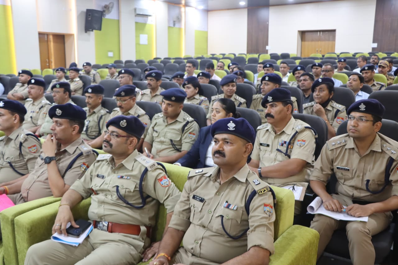 पुलिस ने राष्ट्रपति के दौरे को लेकर सुरक्षा&hellip;