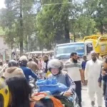 नैनीताल में बड़ा हादसा: बेकाबू जल संस्थान का ट्रक भीड़ में घुसा, दिल्ली की दो महिला पर्यटक गंभीर घायल